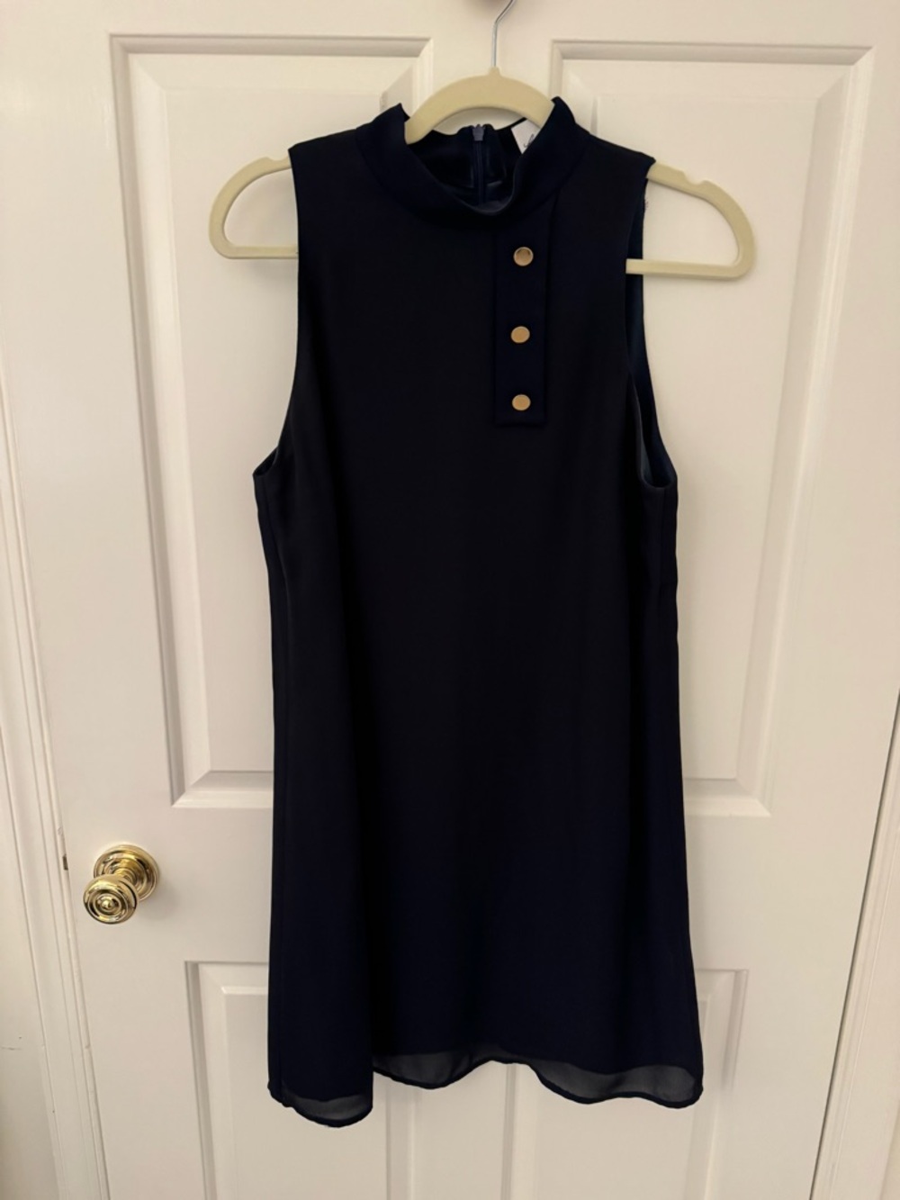 Camilyn Beth Sleeveless Mock-Neck Shift Dress in Navy